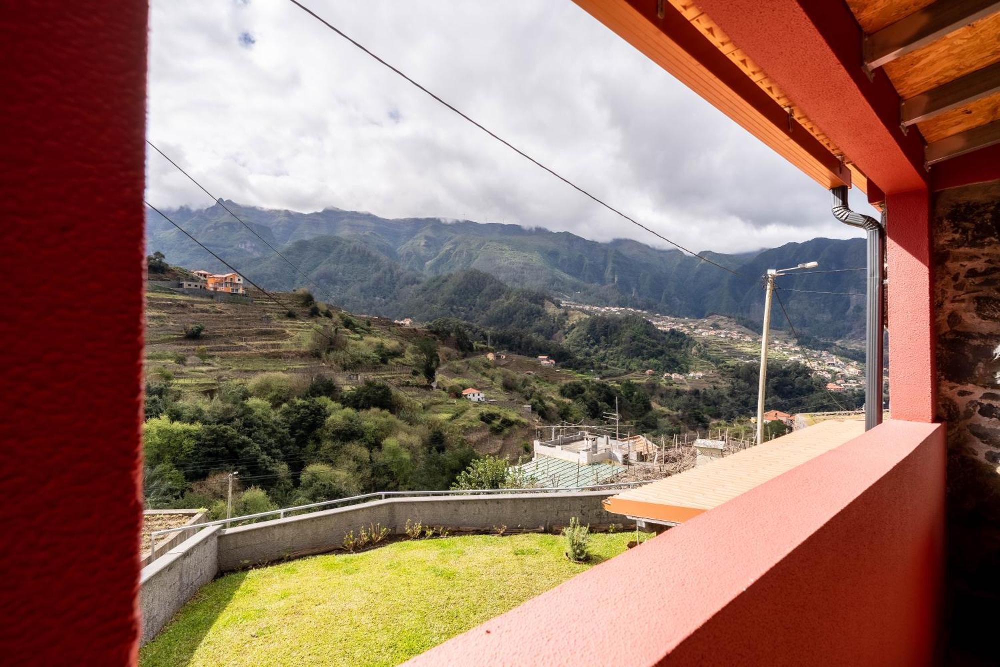 Madeira Bird House - House In The Mountains With Garden Vila São Vicente Exterior foto
